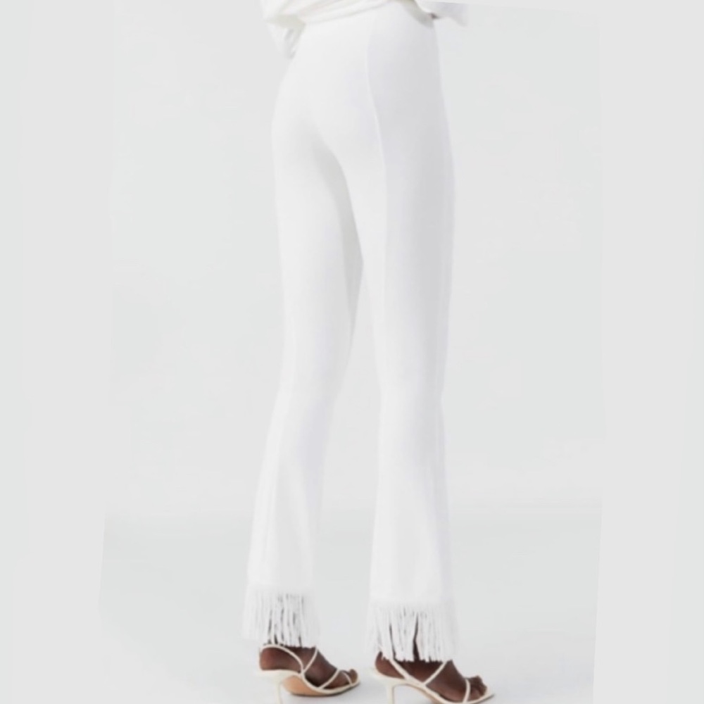 Zara Fringed White Trousers. NWT. Never worn.